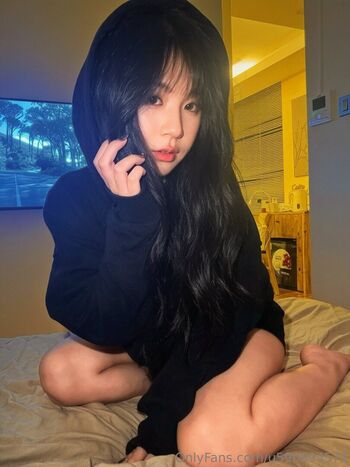 Full leaked Jenny hwang private photo