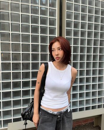 Full leaked Jeon jisu private photo