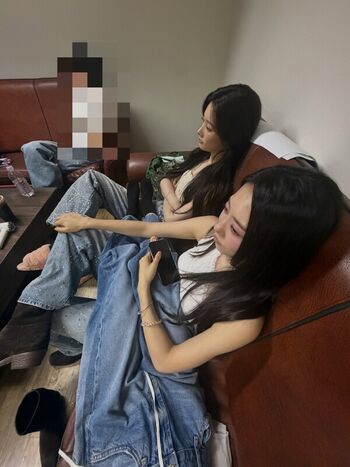 Full leaked Jeon somi private photo