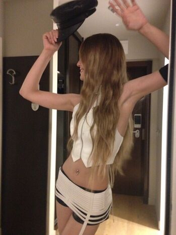 Full leaked Jeon somi page private photo