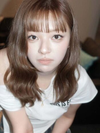 Full leaked Jeongyeon private photo
