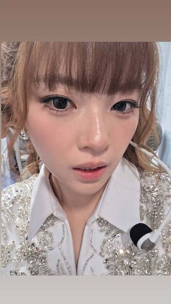 Full leaked Jeongyeon private photo