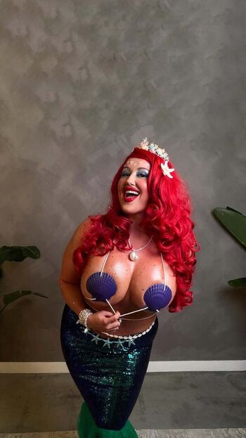 Full leaked Jessfairchild page private photo