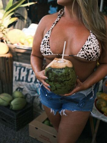 Full leaked Jessfairchild private photo