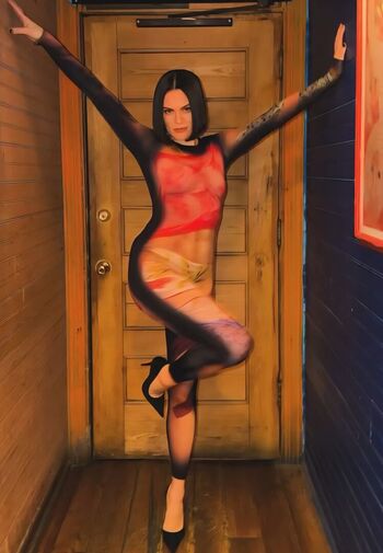 Full leaked Jessie j private photo