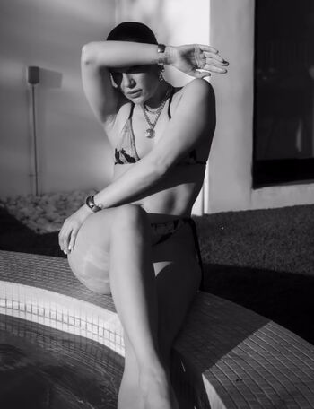 Full leaked Jessie j private photo