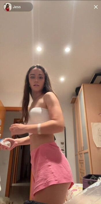Full leaked Jessiinnie private photo