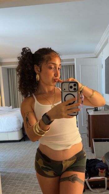 Full leaked Jezabzllz private photo