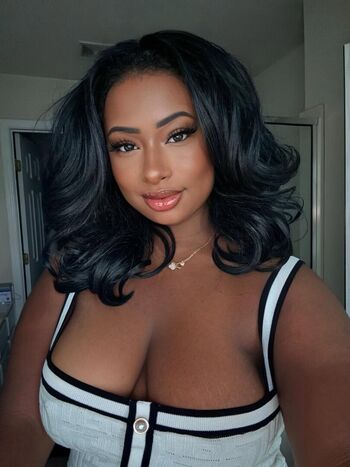 Full leaked Jharionne private photo