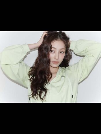 Full leaked Jihyo page private photo