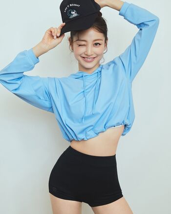 Full leaked Jihyo private photo