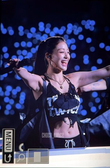 Full leaked Jihyo page private photo