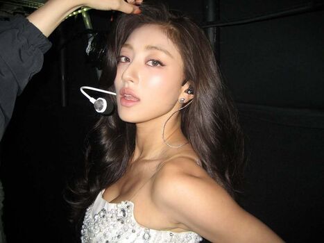 Full leaked Jihyo private photo