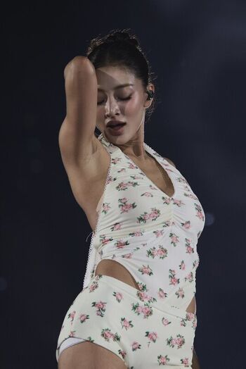 Full leaked Jihyo page private photo
