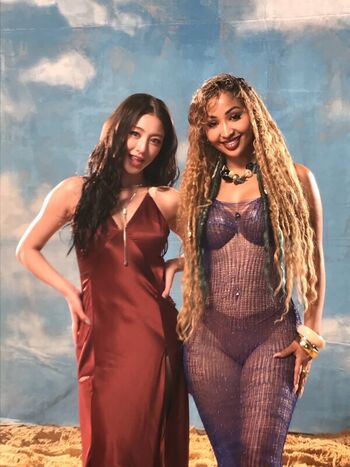 Full leaked Jihyo page private photo
