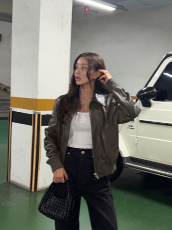 Full leaked Jihyo page private photo