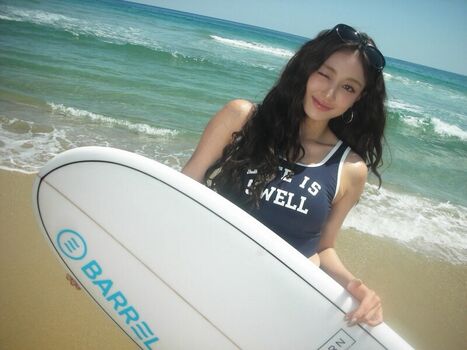 Full leaked Jihyo page private photo