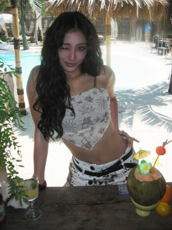Full leaked Jihyo page private photo