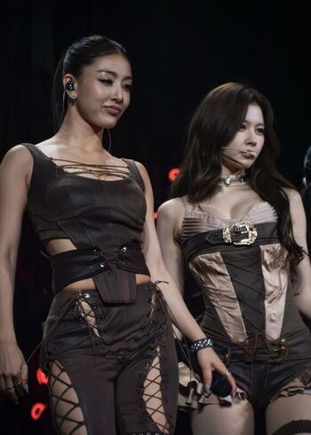 Full leaked Jihyo private photo