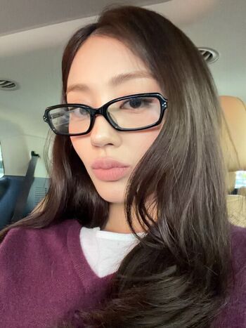 Full leaked Jihyo private photo