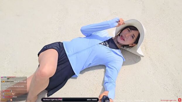 Full leaked Jinnytty private photo