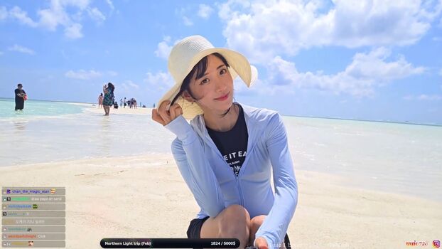 Full leaked Jinnytty private photo