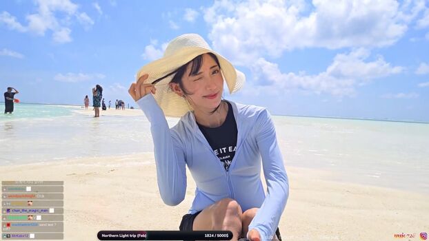 Full leaked Jinnytty private photo