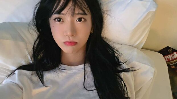 Full leaked Jinnytty private photo