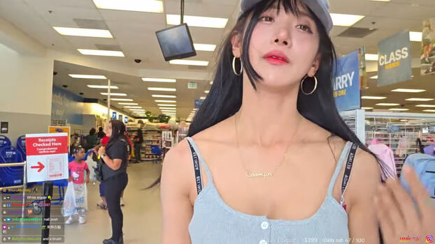 Full leaked Jinnytty page private photo