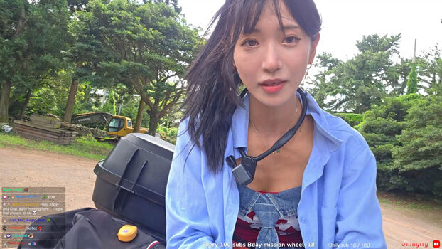 Full leaked Jinnytty private photo