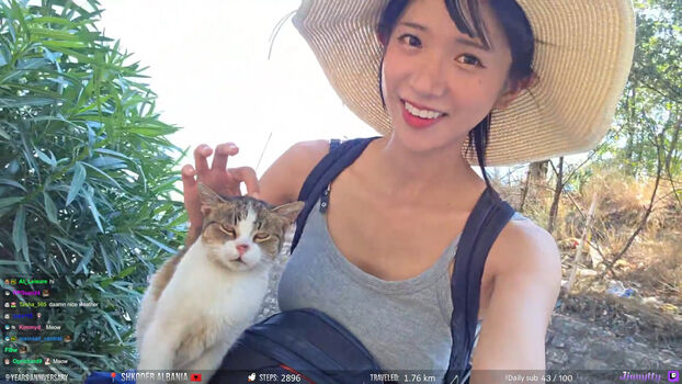 Full leaked Jinnytty private photo