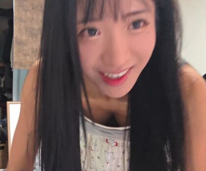 Full leaked Jinnytty private photo