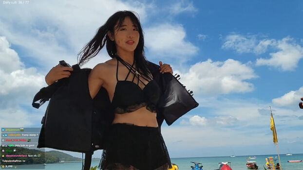 Full leaked Jinnytty private photo