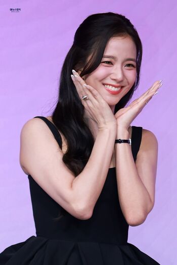 Full leaked Jisoo  page private photo