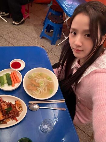 Full leaked Jisoo  page private photo