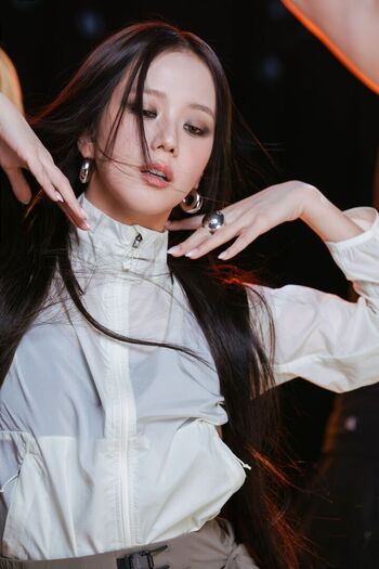 Full leaked Jisoo private photo