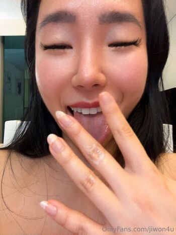 Full leaked Jiwonu private photo