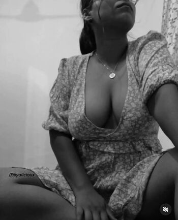 Full leaked Jiyaashankarofficial private photo
