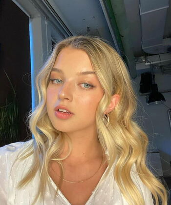 Full leaked Joalin loukamaa private photo