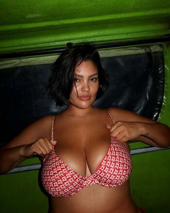 Jocelyn Corona