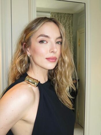 Full leaked Jodie comer private photo