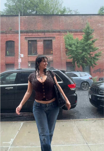 Full leaked Joelle private photo