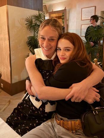 Full leaked Joey king private photo