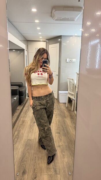 Full leaked Jojo levesque page private photo