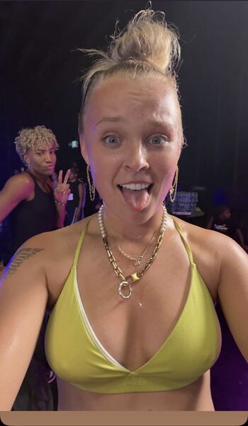 Full leaked Jojo siwa private photo