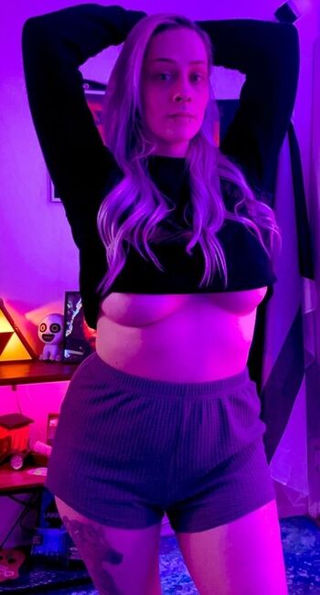 JoJosaysbreee