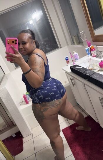 Full leaked Joniqua private photo