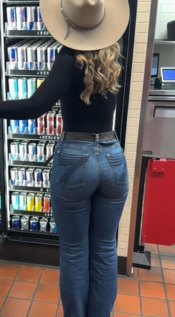 Full leaked Jordan blue private photo