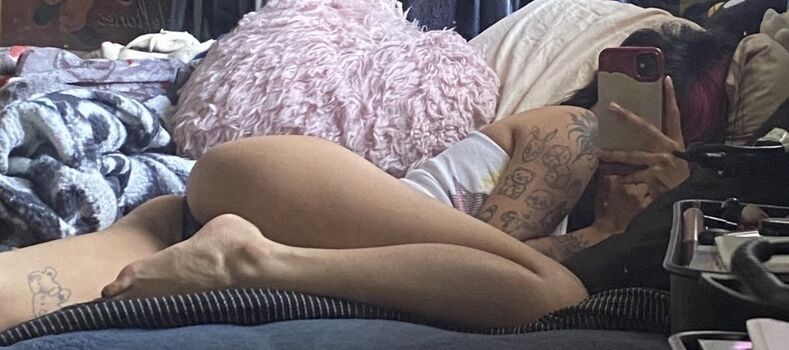 Full leaked Joybaiter private photo