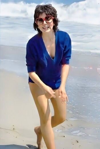 Full leaked Joyce dewitt private photo